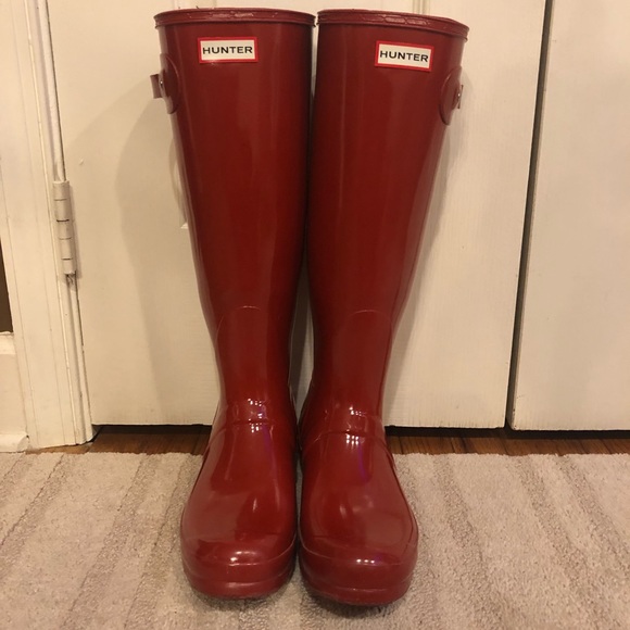 Hunter Women’s Original Tall Gloss Rain Boots - Picture 2 of 4